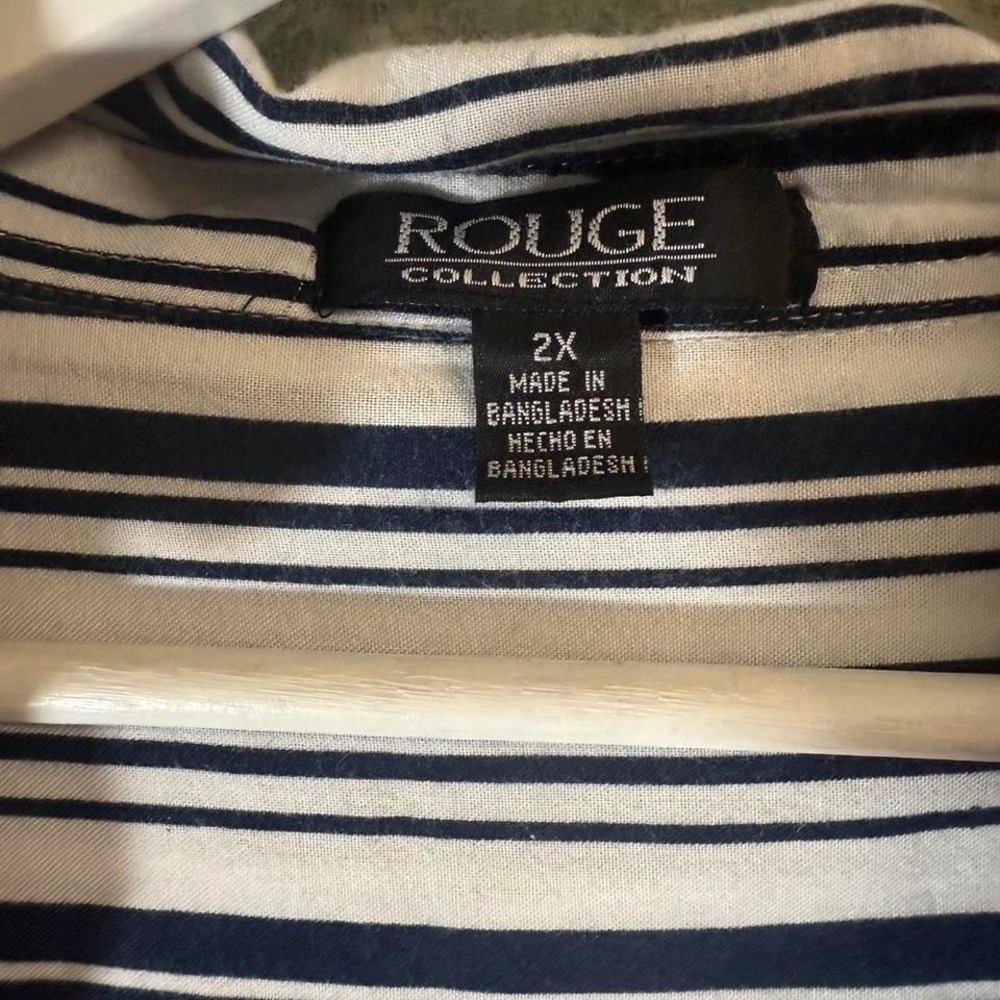 'white and black striped button up shirt - Picture 2 of 3